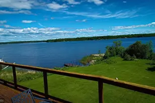 1526 Flag Is, Angle Inlet, MN 56711 - Photo 11
