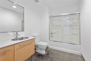 700 Washington Ave N - Photo 3