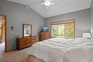 1086 Beaver Creek Pkwy - Photo 13