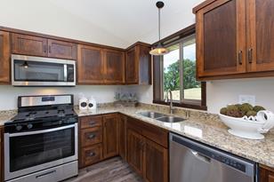 8885 Parkview Cir - Photo 11