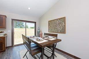 8885 Parkview Cir - Photo 17