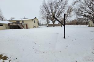 411 17 1/2 Street SE - Photo 11