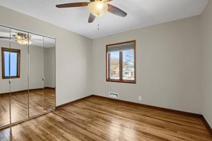 5138 Sheridan Ave N - Photo 7