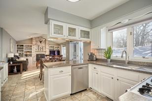 9907 Ann Ln - Photo 5