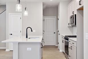 3121 Rum River Wy - Photo 5