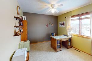 909 Wyatt Cir - Photo 9