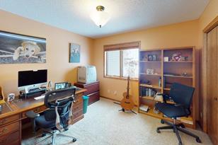 909 Wyatt Cir - Photo 3