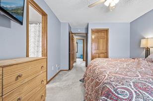 9820 Crestwood Terrace - Photo 15