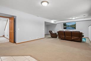 9820 Crestwood Terrace - Photo 33