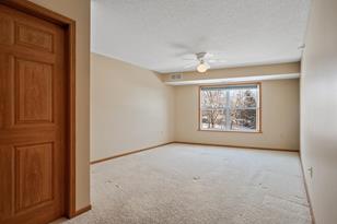 5650 Boone Ave N - Photo 5