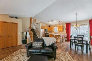 11174 Woods Edge Ave - Photo 3