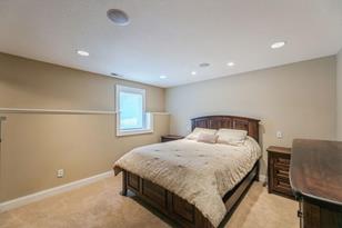 11174 Woods Edge Ave - Photo 9