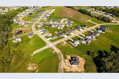 1658 Shannon Oaks Boulevard NE, Rochester, MN 55906 - Photo 15