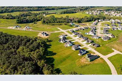 1504 Shannon Oaks Boulevard NE, Rochester, MN 55906 - Photo 13