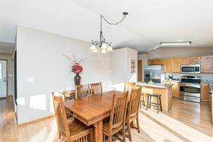 4202 8th St NW - Photo 3