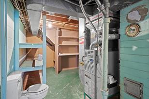 1045 Beatrice St - Photo 11