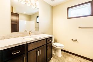 1429 N Park St - Photo 33