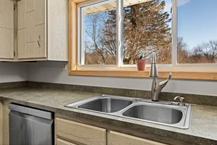 602 Sunset Ln N - Photo 9