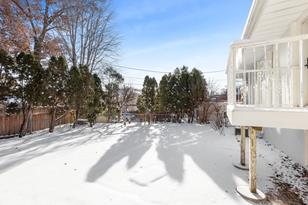 2923 Ewing Ave S - Photo 33