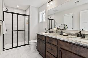 319 Karen Ln - Photo 3