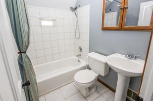 110 Park St W - Photo 11
