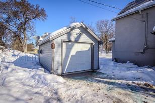 110 Park St W - Photo 15