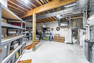 2048 Crimson Ridge Dr NW - Photo 37