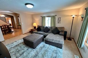 369 Genessee Ave - Photo 7