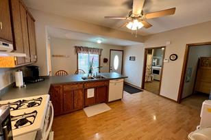 369 Genessee Ave - Photo 19