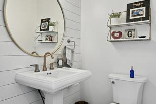 4398 Wilshire Blvd - Photo 19