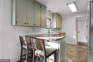 2656 Valley View Pl - Photo 3