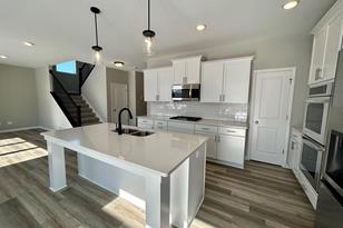 12207 76th St NE - Photo 3