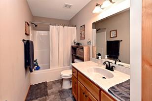 25369 11th St W - Photo 5