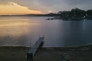 16000 Eagle Creek Ave, Prior Lake, MN 55372-1757