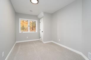 16000 Eagle Creek Ave SE - Photo 21