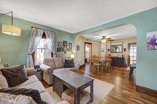 108 E Chestnut St - Photo 17