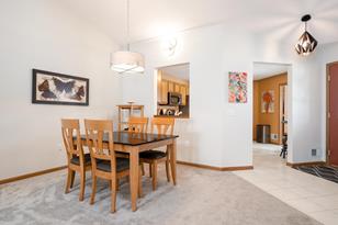 7554 Ojibway Park Bay - Photo 3