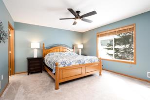 7554 Ojibway Park Bay - Photo 15