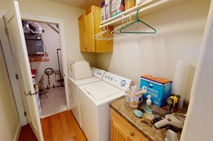 905 17th St SE - Photo 19