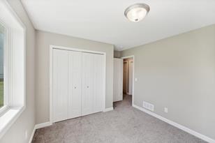 1373 Oak Rdg St, Hanover, MN 55341 - Photo 7