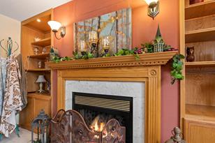 653 99th Ln NE - Photo 11