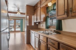 621 Helene Pl NE - Photo 9