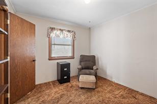 621 Helene Pl NE - Photo 19