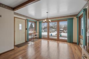 621 Helene Pl NE - Photo 5