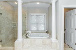 1604 Redwood Ln SW - Photo 11