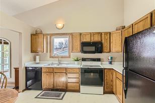 1253 Edgehill Ct - Photo 3