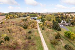 1841 100th St - Photo 59