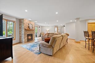 2841 Carver Park Cir, Woodbury, MN 55125 - Photo 19