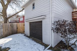 915 24th St NW - Photo 25