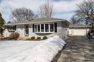 915 24th St NW - Photo 19